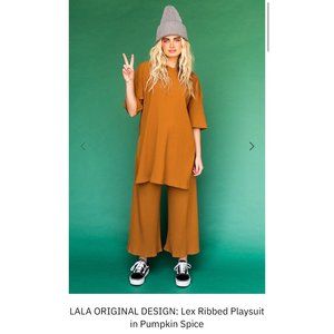 LALA Original Design : Lex Ribbed Playsuit In Pumpkin Spice Size Large